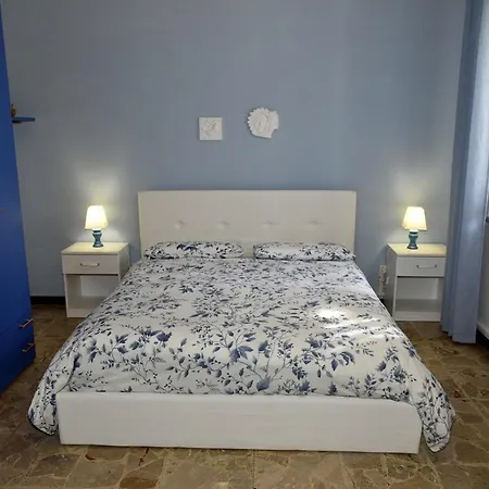 Casavacanzedezza Apartmán