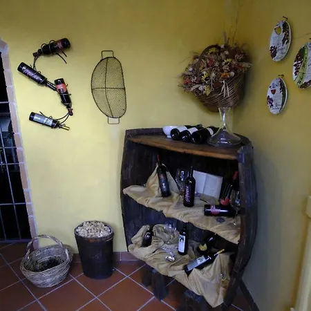 Casavacanzedezza * Montecalvo Versiggia