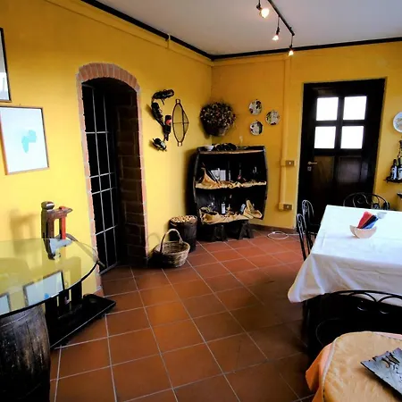 Casavacanzedezza Montecalvo Versiggia